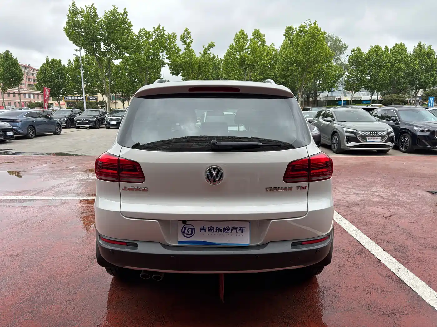 Volkswagen Tiguan 2015 1.8TSI Automatic 2WD Highline фото 5
