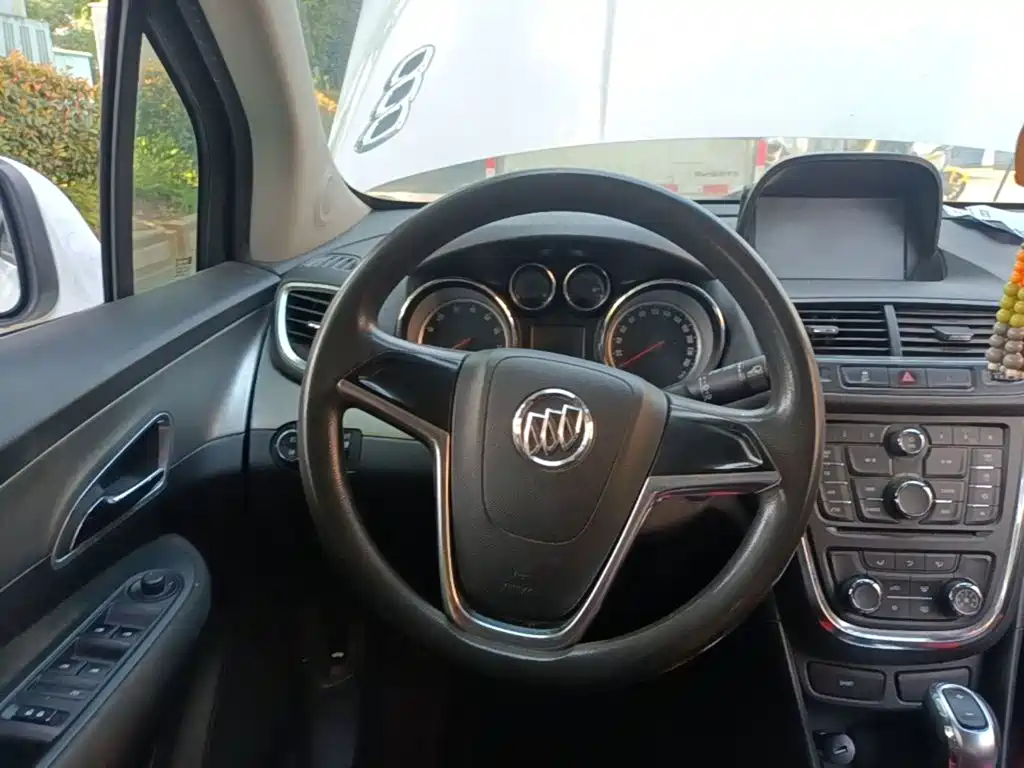 Фото 11 - Buick Encore