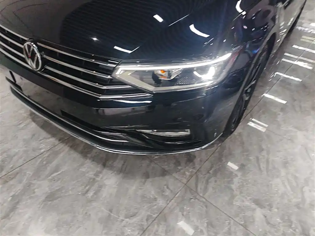 Volkswagen Magotan 2020 330TSI DSG Leading фото 24
