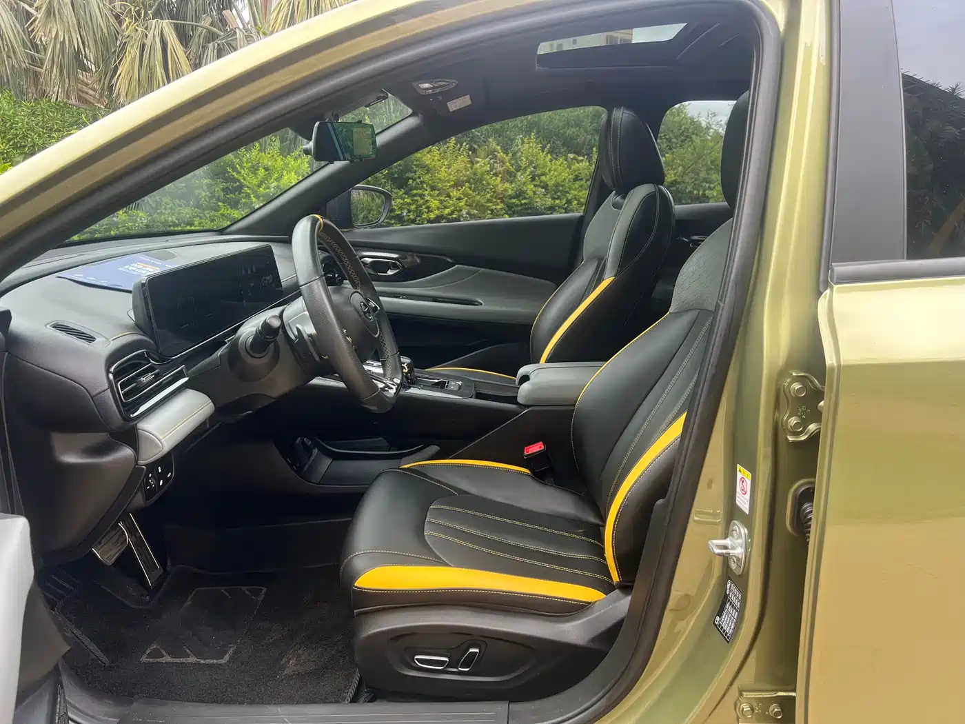 GAC Trumpchi Trumpchi Emkoo 2021 270T DCT J15 Edition фото 4