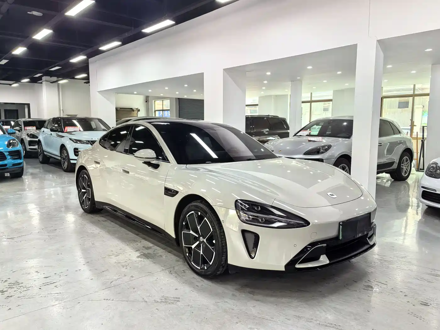 XIAOMI CAR XIAOMI SU7