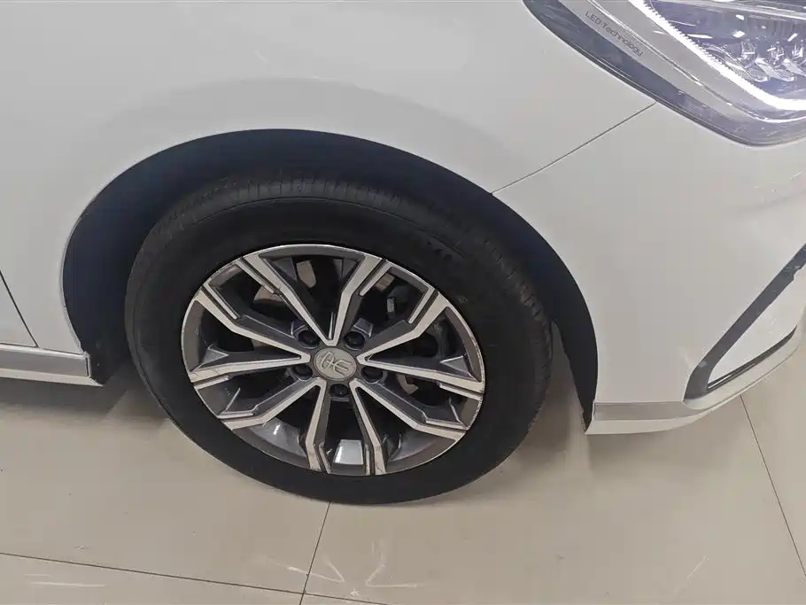 BYD Song MAX 2021 Upgrade 1.5T Automatic Luxury Edition 6-Seater фото 6