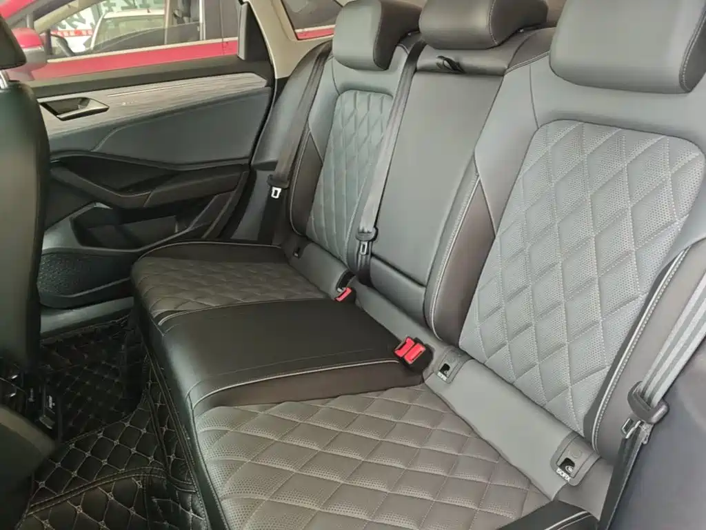 Volkswagen Sagitar, миниатюра 17