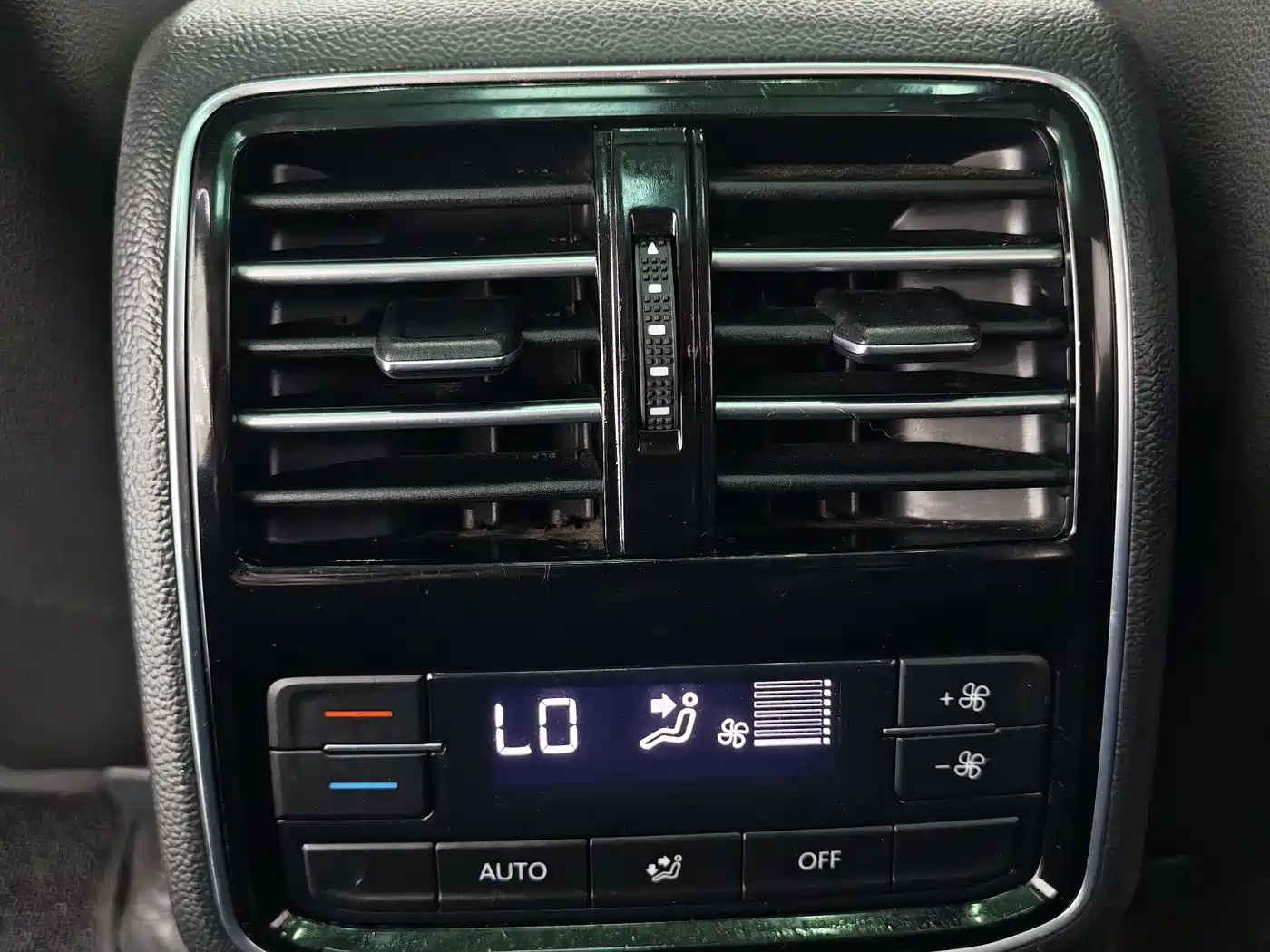 Volkswagen Magotan 2018 330TSI DSG Luxury фото 15