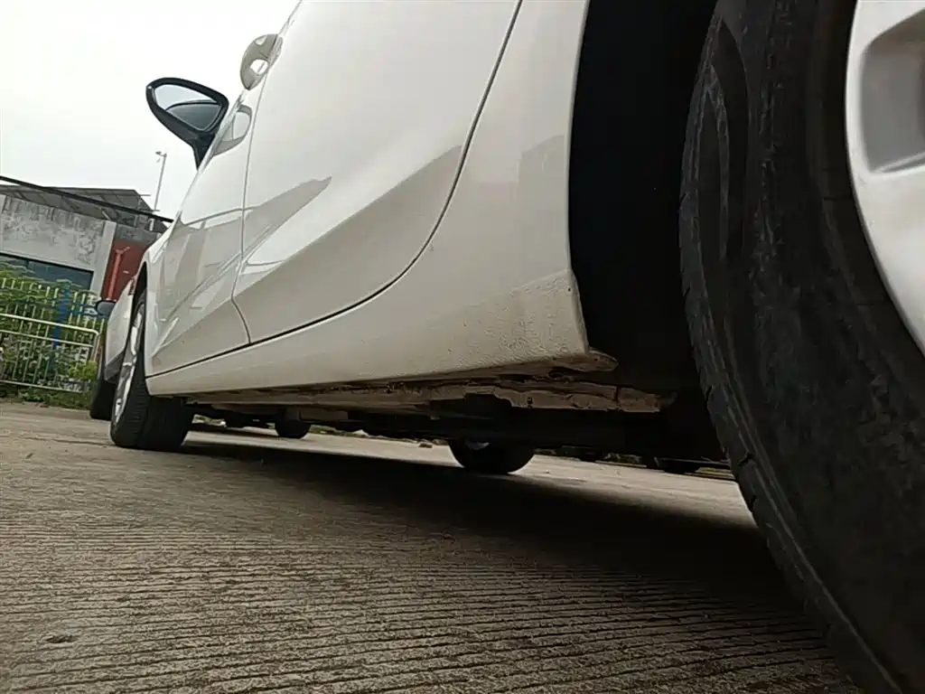 Buick Verano 2019 Sedan 20T Dual Clutch Leading фото 22