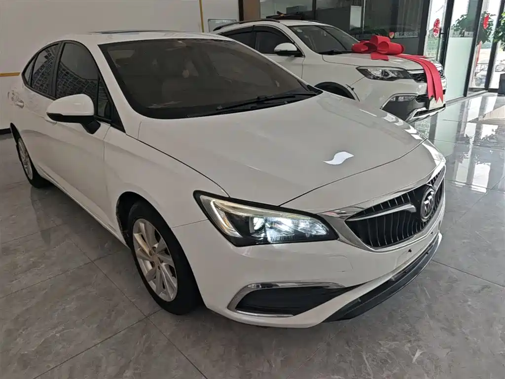 Buick Verano 2018 Sedan 15S Automatic Leading фото 4