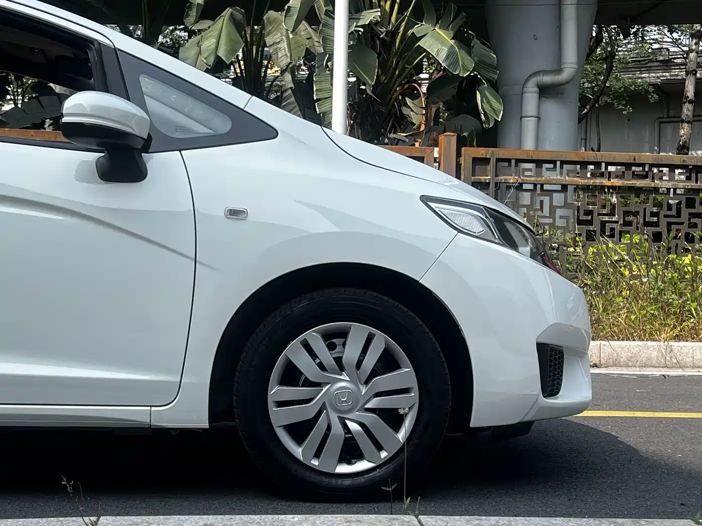 Фото 10 - Honda Fit