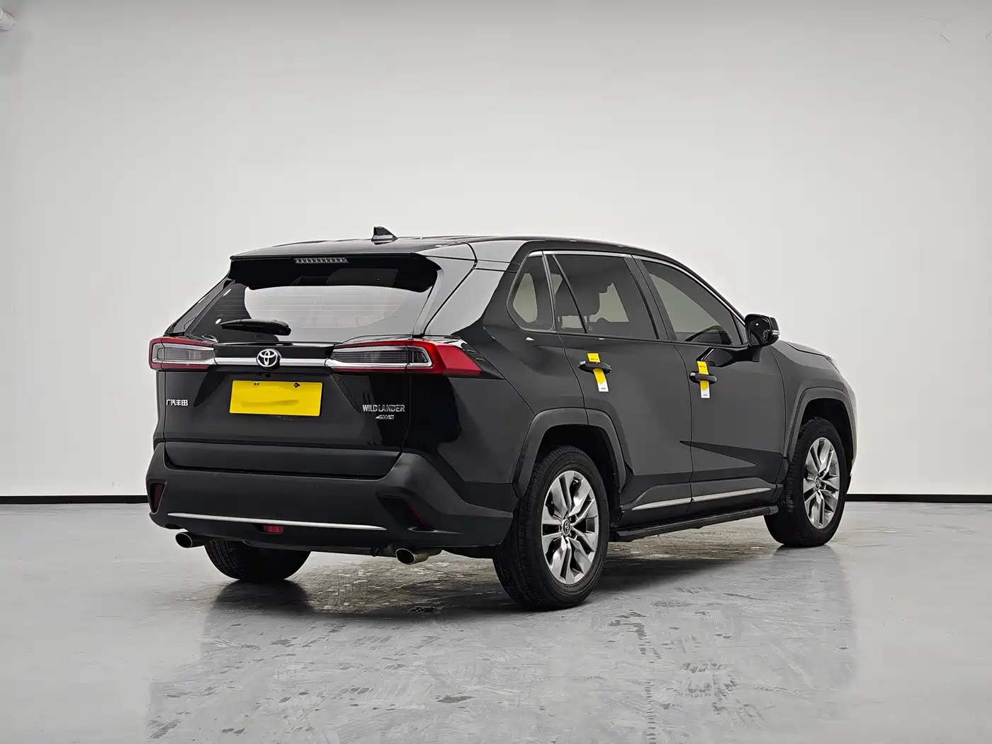 Toyota Wildlander 2021 2.0L CVT 4WD Luxury Edition фото 4