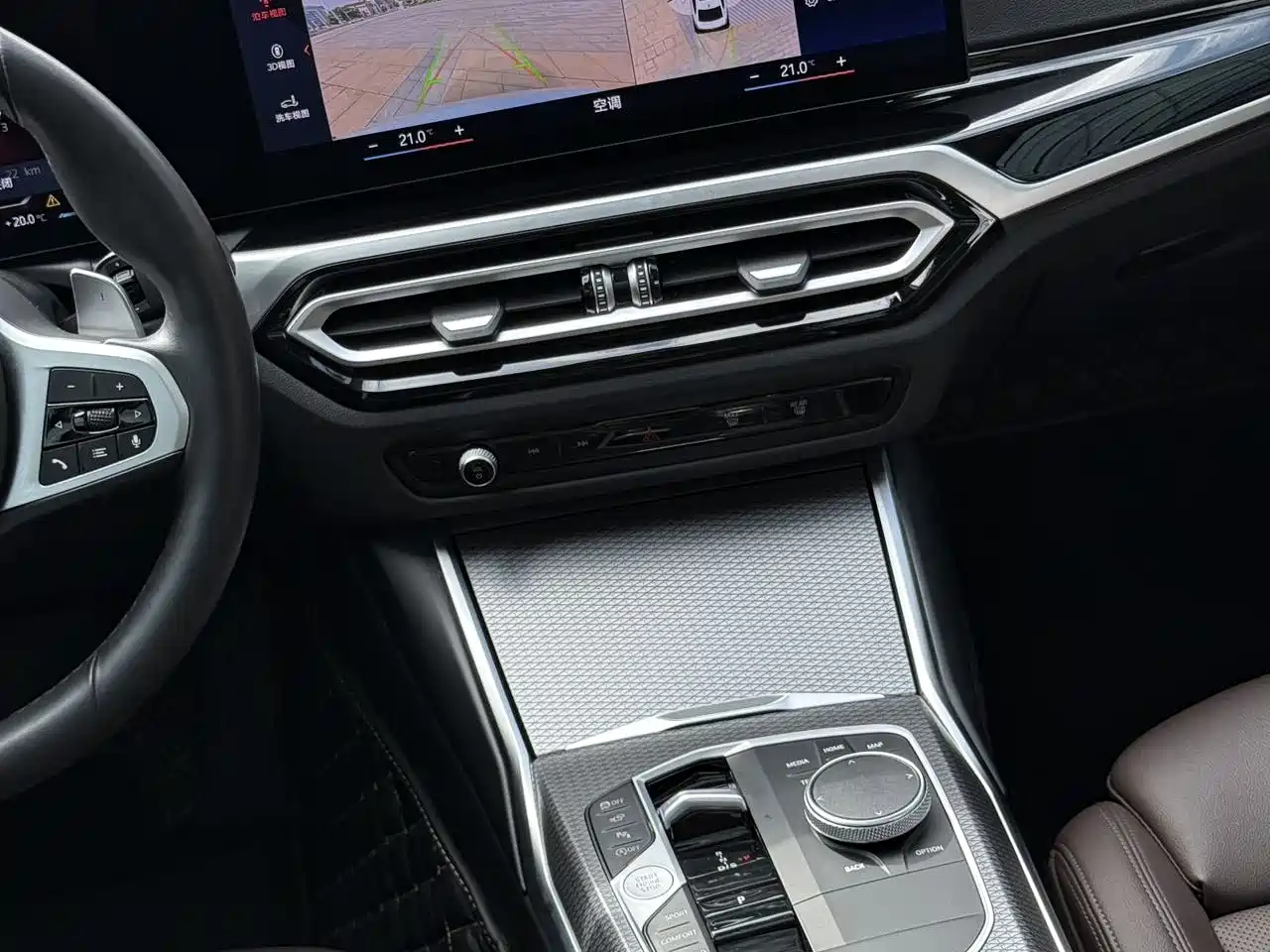 BMW 3 Series 2023 325Li M Sport Black Night Package фото 7