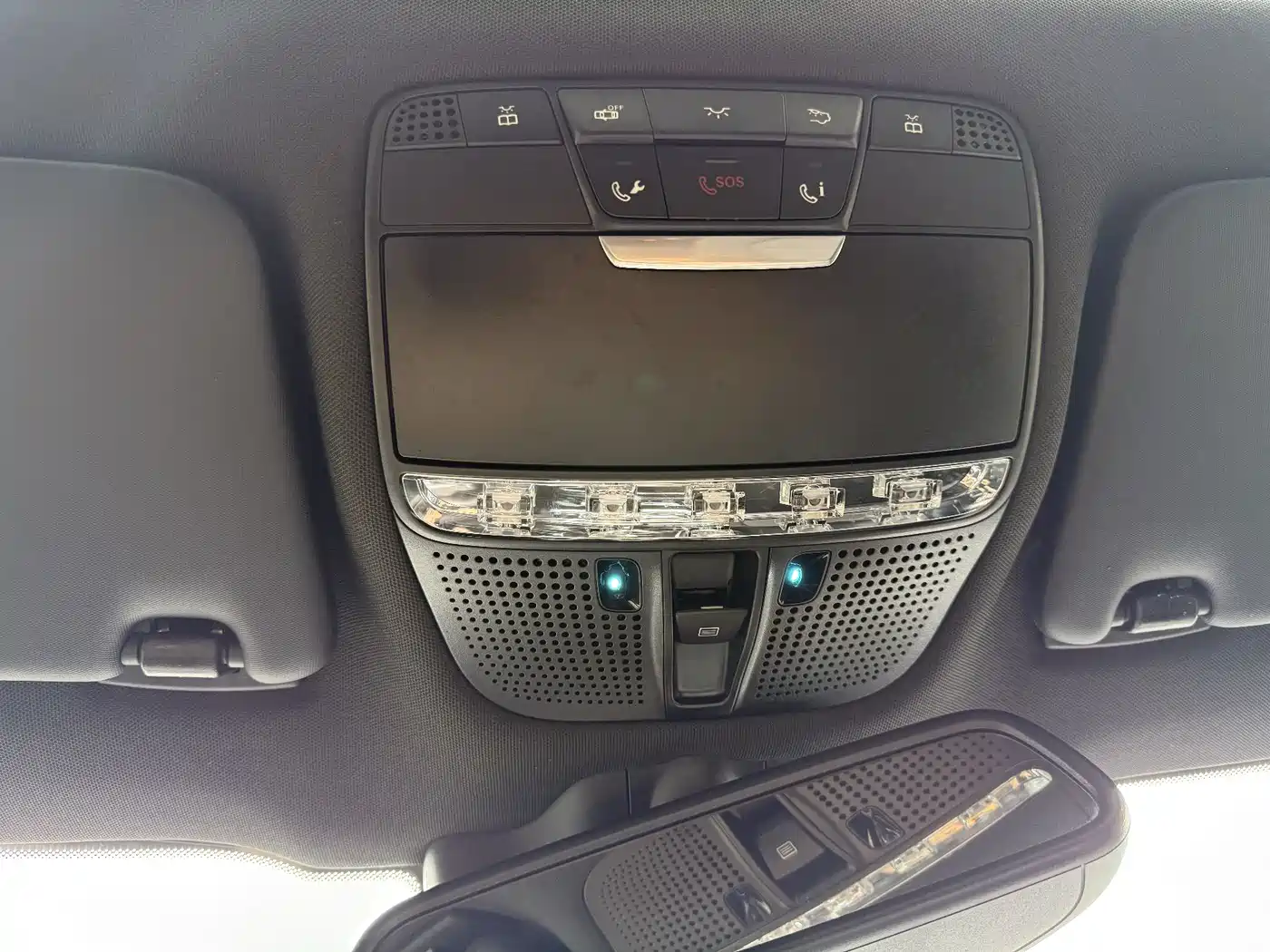 Mercedes-Benz GLC 2019 Facelift GLC 260 L 4MATIC Luxury фото 14