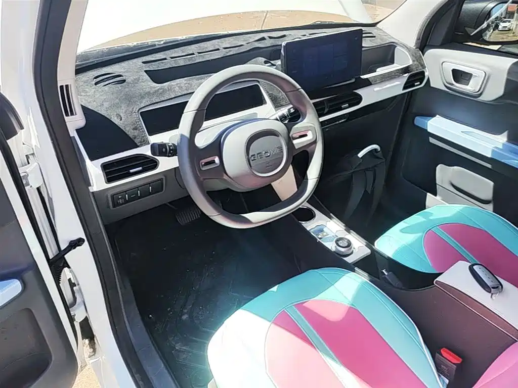 Geely Galaxy Panda 2025 Panda mini 210km Vitality Bear фото 10