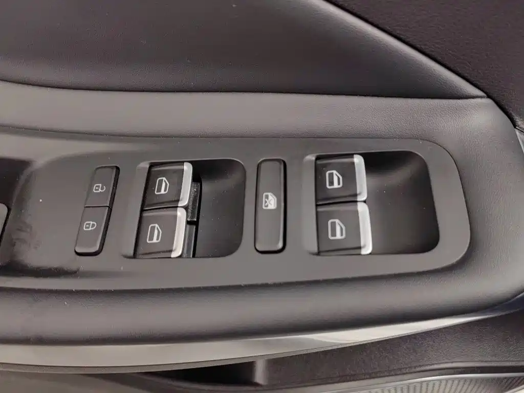 Chery Arrizo GX 2019 2018 1.5T Manual Dynamic Edition China V