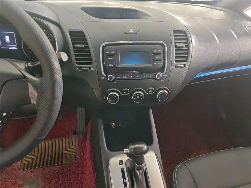 Kia K3 2016 1.6L Automatic GL фото 13