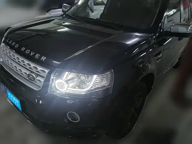 Land Rover Freelander 2 2015 2.2T SD4 XS Collector's Edition — фото 1