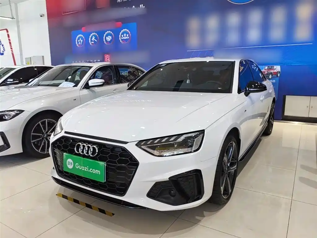 Audi A4L 2024 40 TFSI Luxury Dynamic фото 2