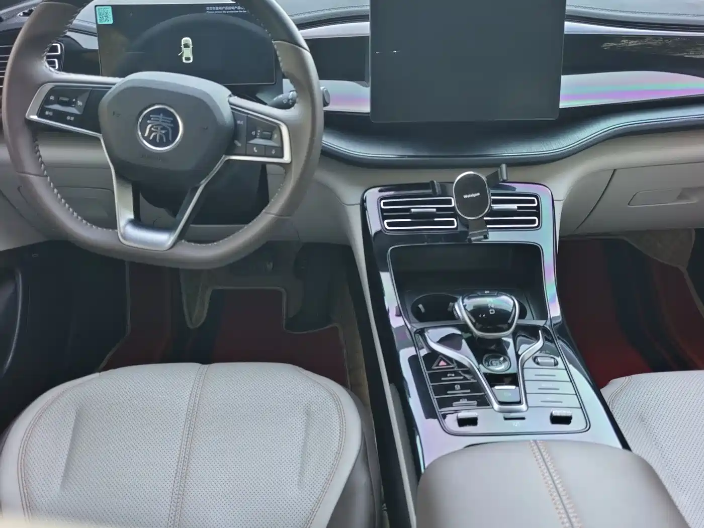 BYD Qin PLUS 2025 DM-i Smart Drive 55KM Leader фото 5