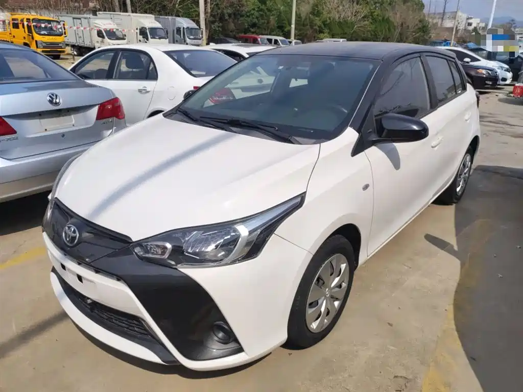 Toyota YARiS L Zhi Xuan 2016 Facelift 1.5E CVT Charming Edition фото 2