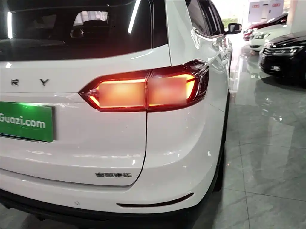 Photo 8 - Chery Tiggo 8 PLUS