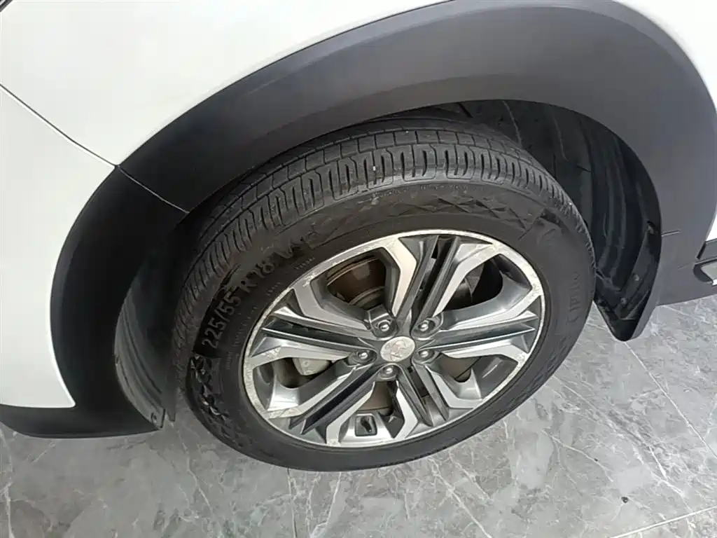 Hyundai Tucson 2015 1.6T Dual Clutch 2WD Leading фото 23