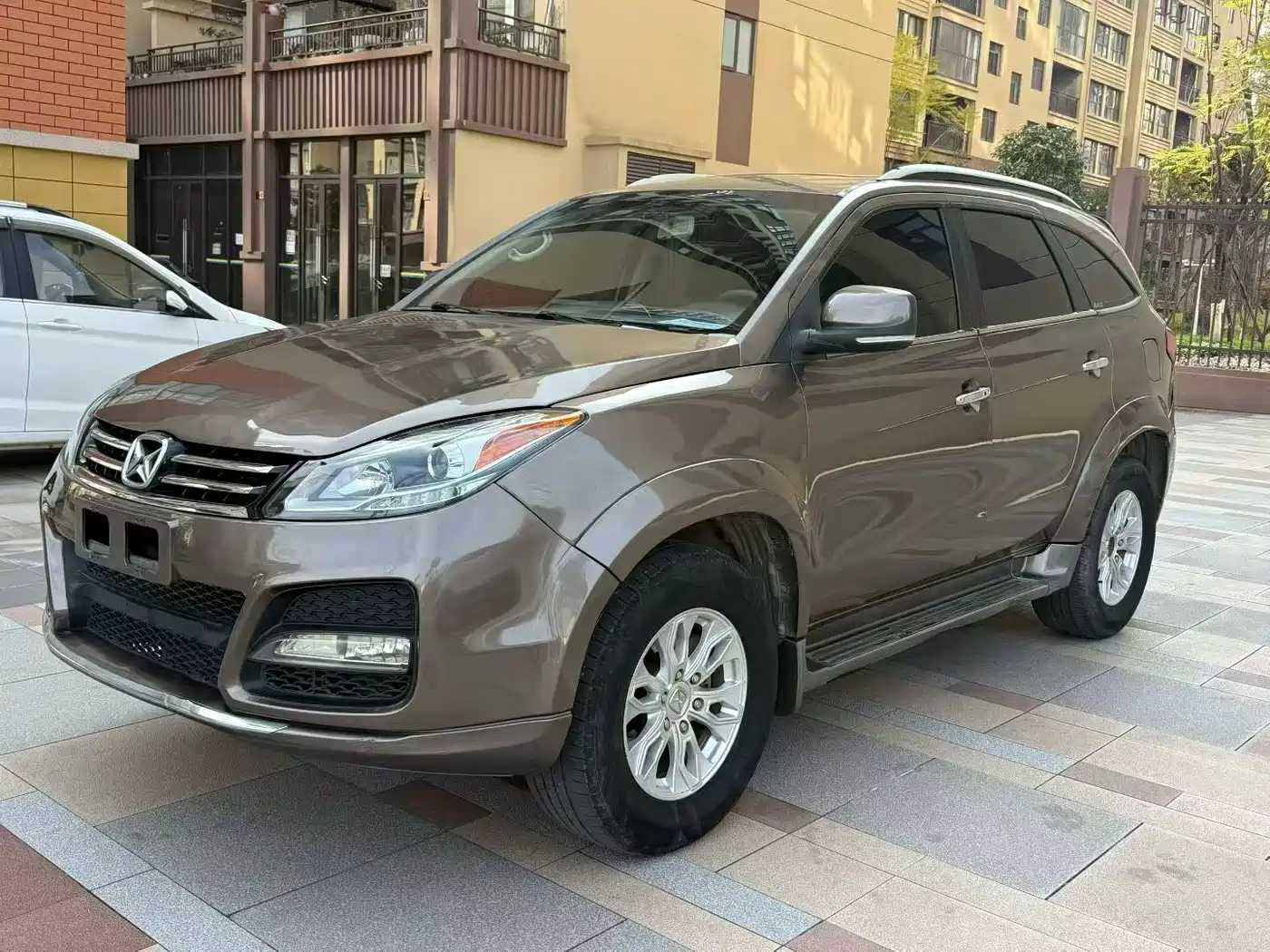 Jiangling Yusheng S350 2015 2014 2.4T Auto 4WD Diesel Luxury Sunroof 5-seater