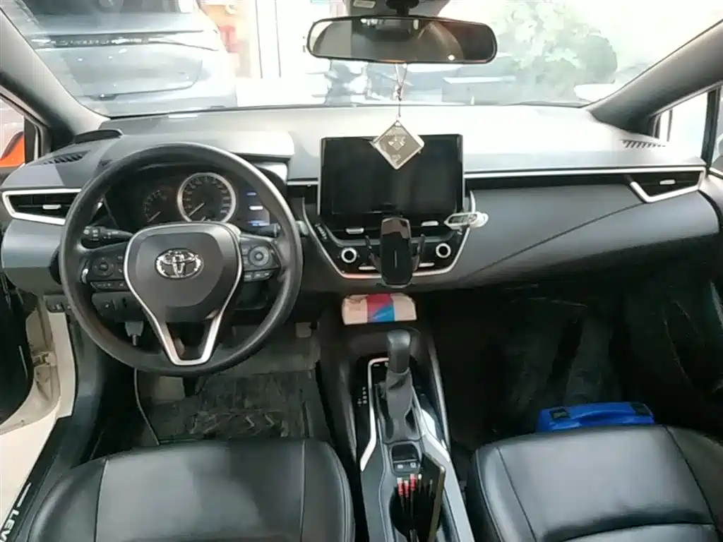 Toyota Levin 2019 185T CVT Luxury Edition China VI фото 10