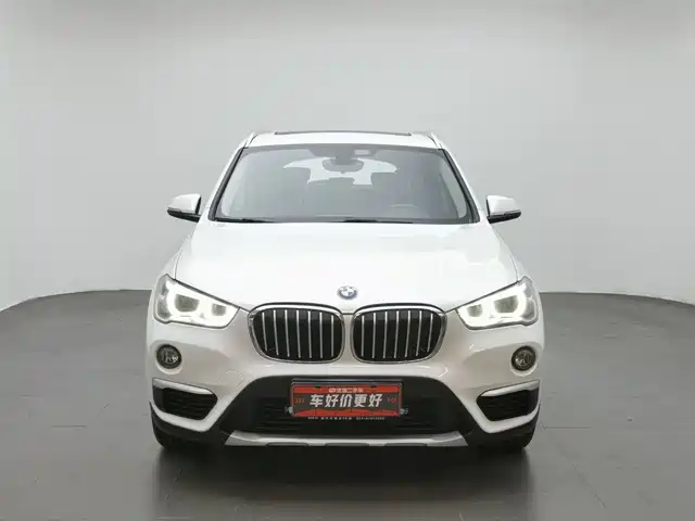 BMW X1 2019 xDrive20Li Premium Model — фото 3