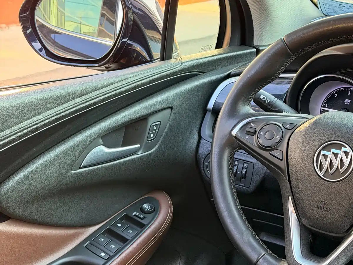 Фото 18 - Buick Envision Plus