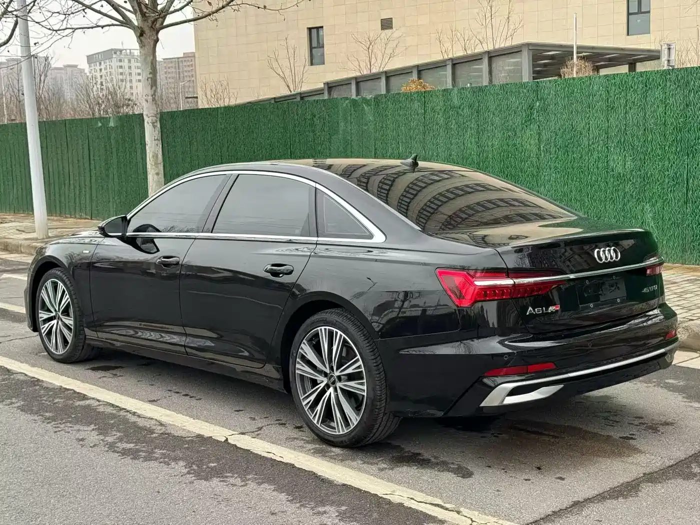Audi A6L 2023 40 TFSI Luxury Dynamic фото 7