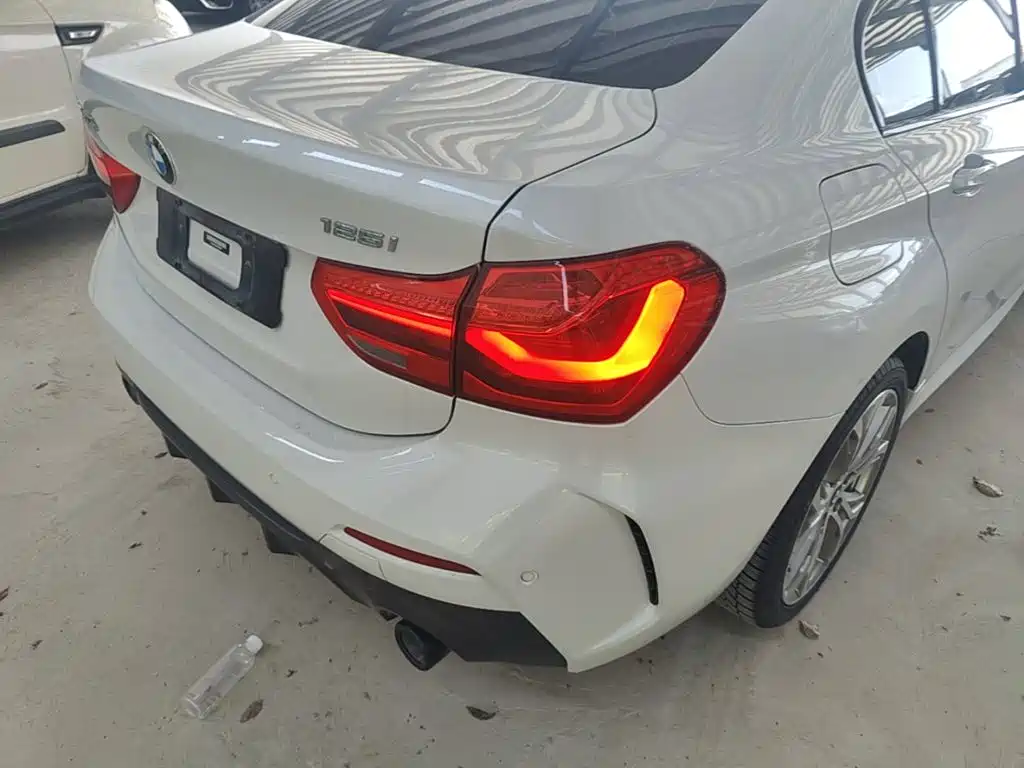 BMW 1 Series 2023 2022 125i M Sport Shadow Edition