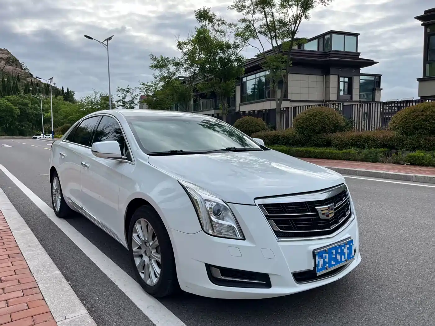 Cadillac XTS 2017 28T Technology фото 3