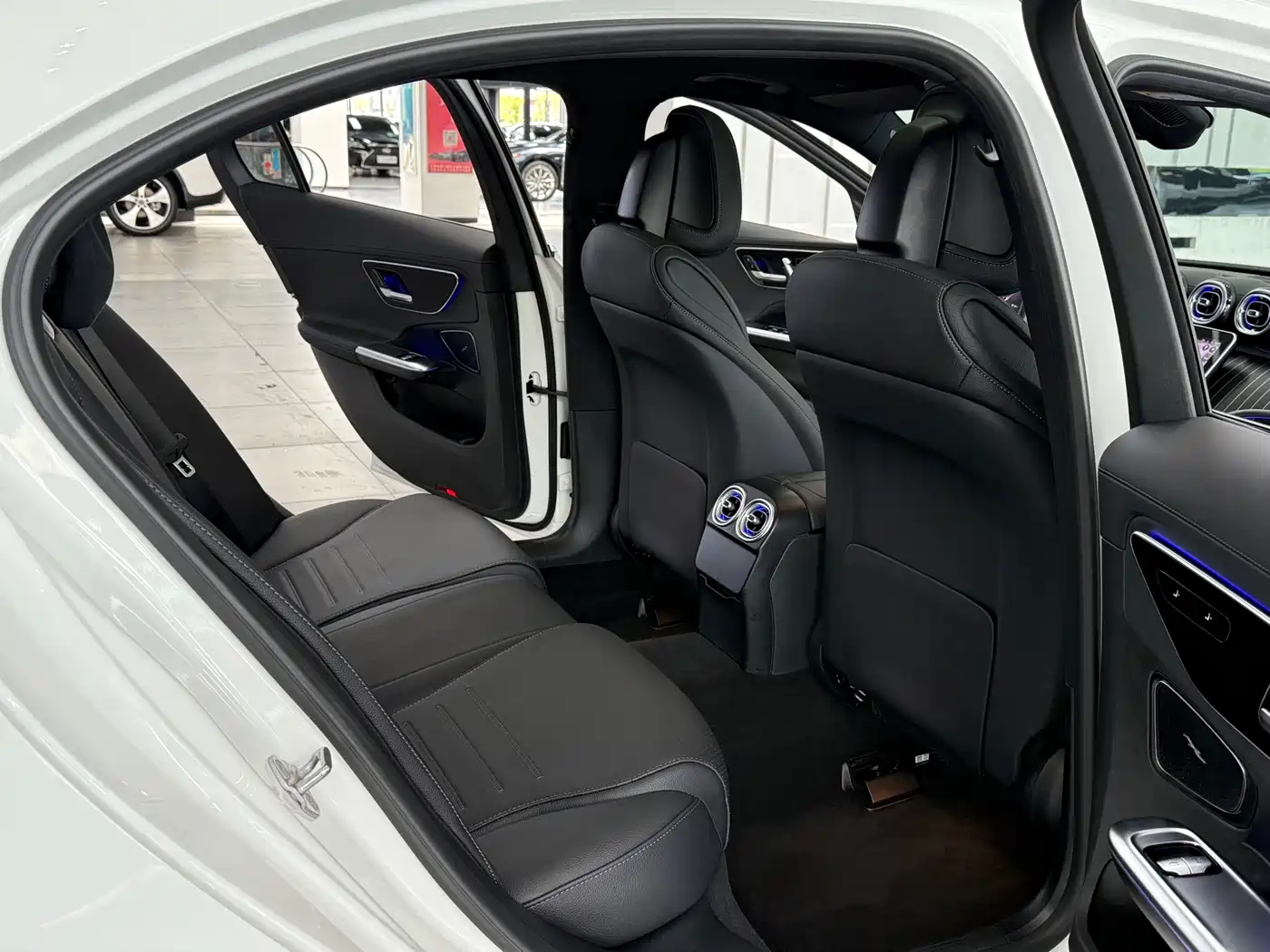 Mercedes-Benz C-Class 2023 C 260 L Sport фото 10