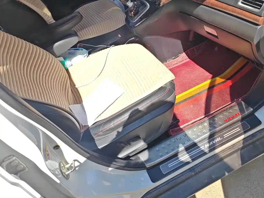 Photo 8 - Haval H6