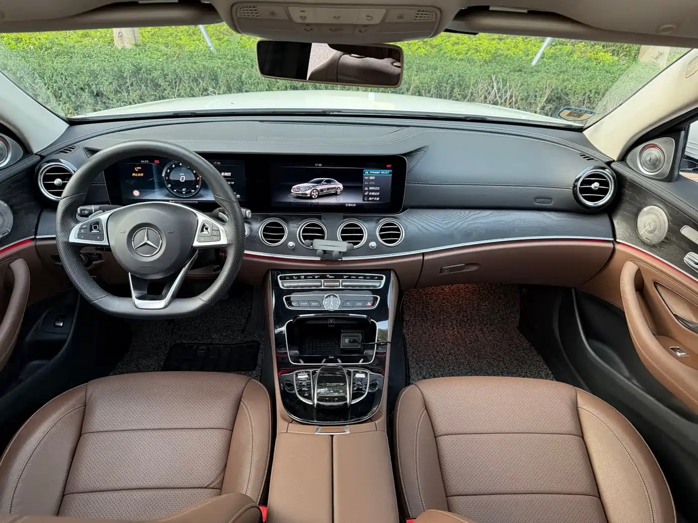 Mercedes-Benz E-Class 2016 E 300 L Sport Fashion Type фото 9