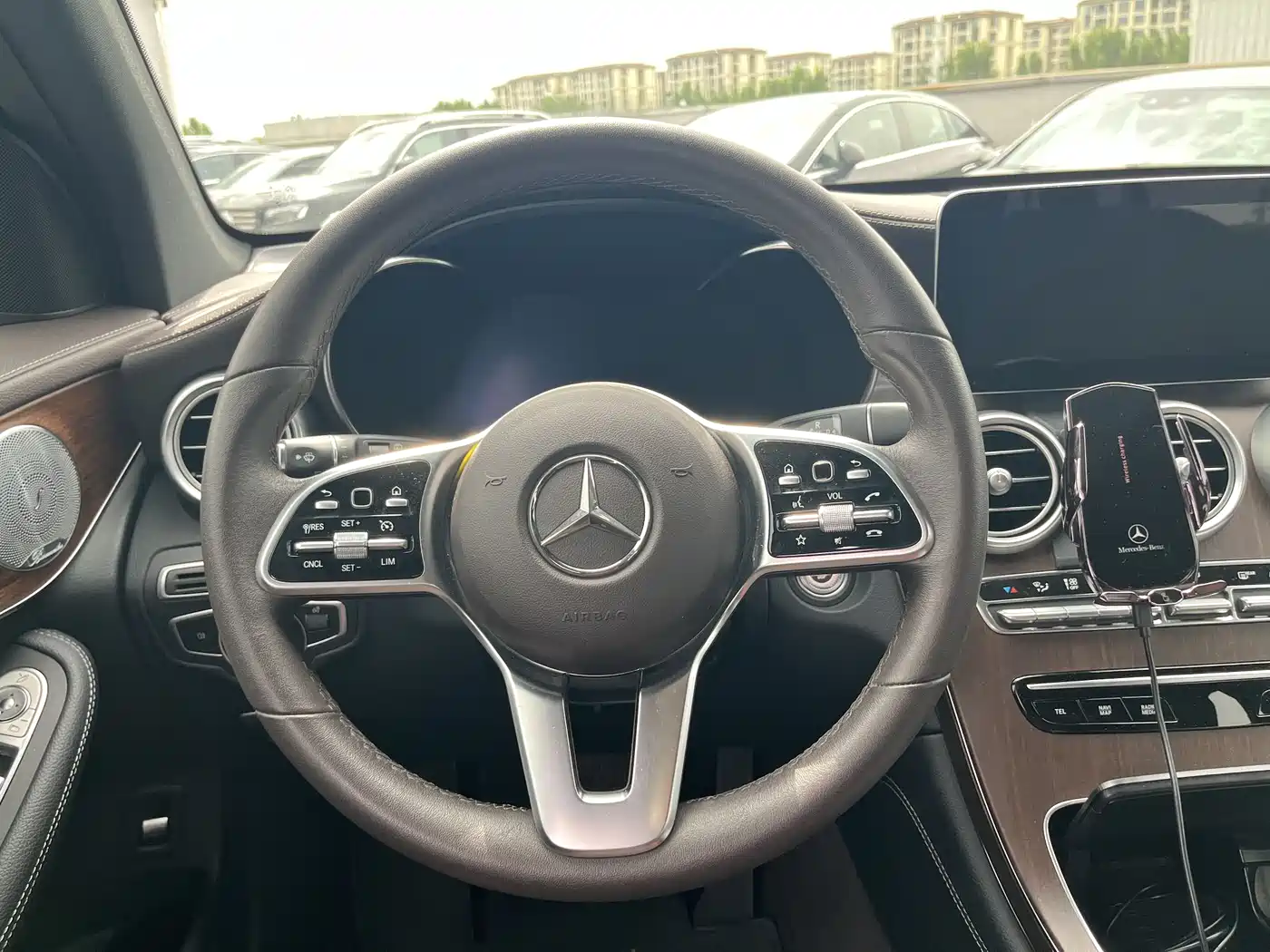 Mercedes-Benz GLC 2021 GLC 300 L 4MATIC Sporty фото 12