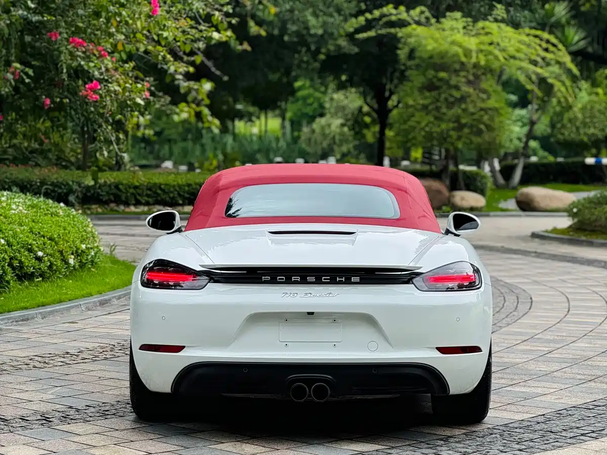 Фото 11 - Porsche 718