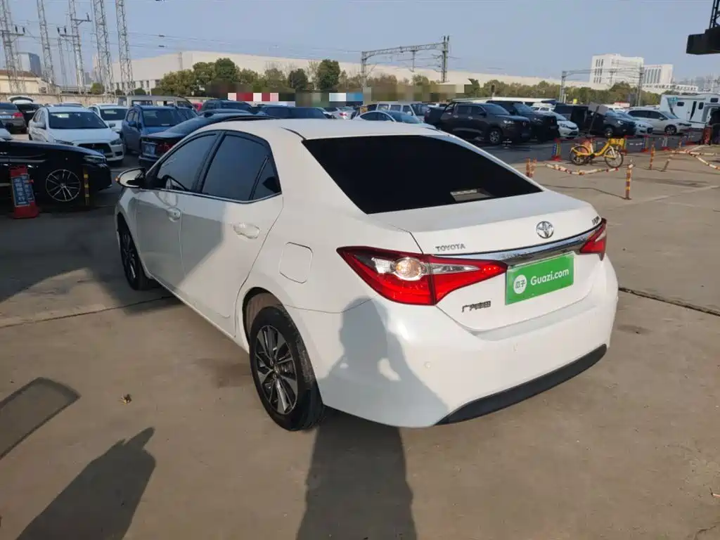 Toyota Levin 2014 1.8GS CVT Elite Edition фото 23
