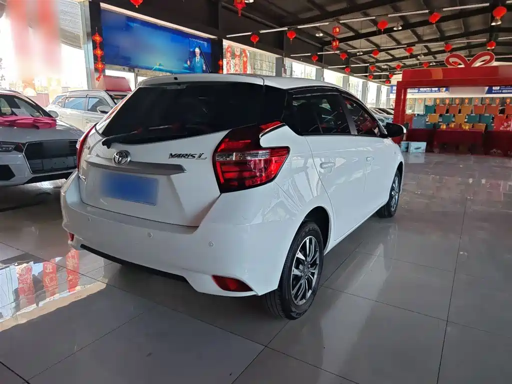 Toyota YARiS L Zhi Xuan 2021 1.5L CVT Leading Edition фото 5