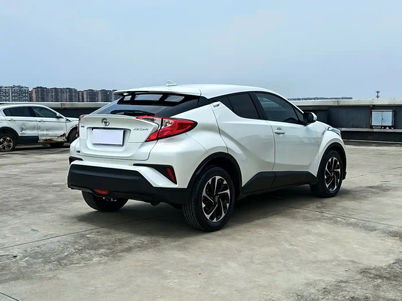 Toyota IZOA 2018 2.0L Yichi Edition China V фото 4