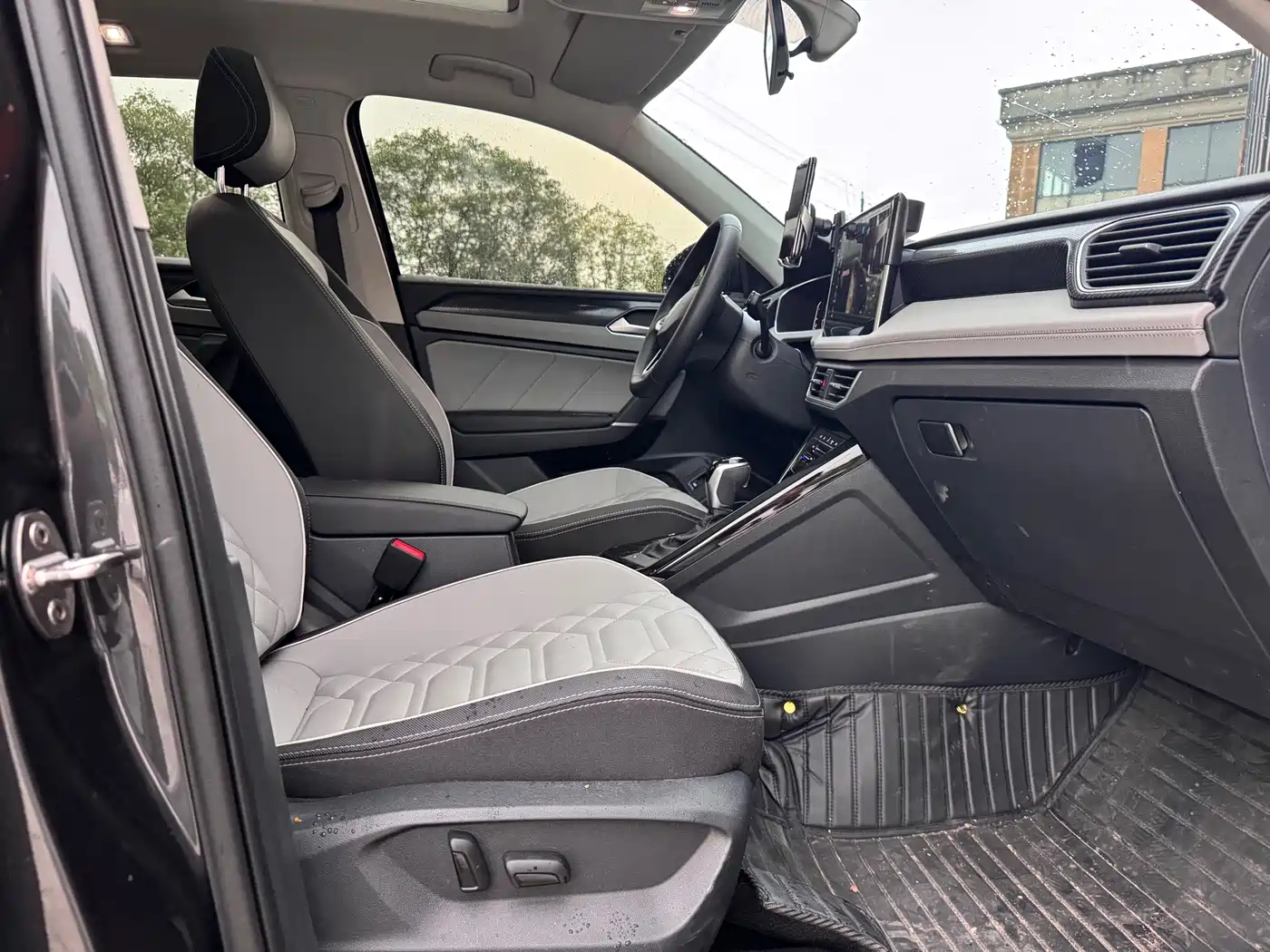 Volkswagen Tayron 2026 2026 Model Shared Edition 300TSI