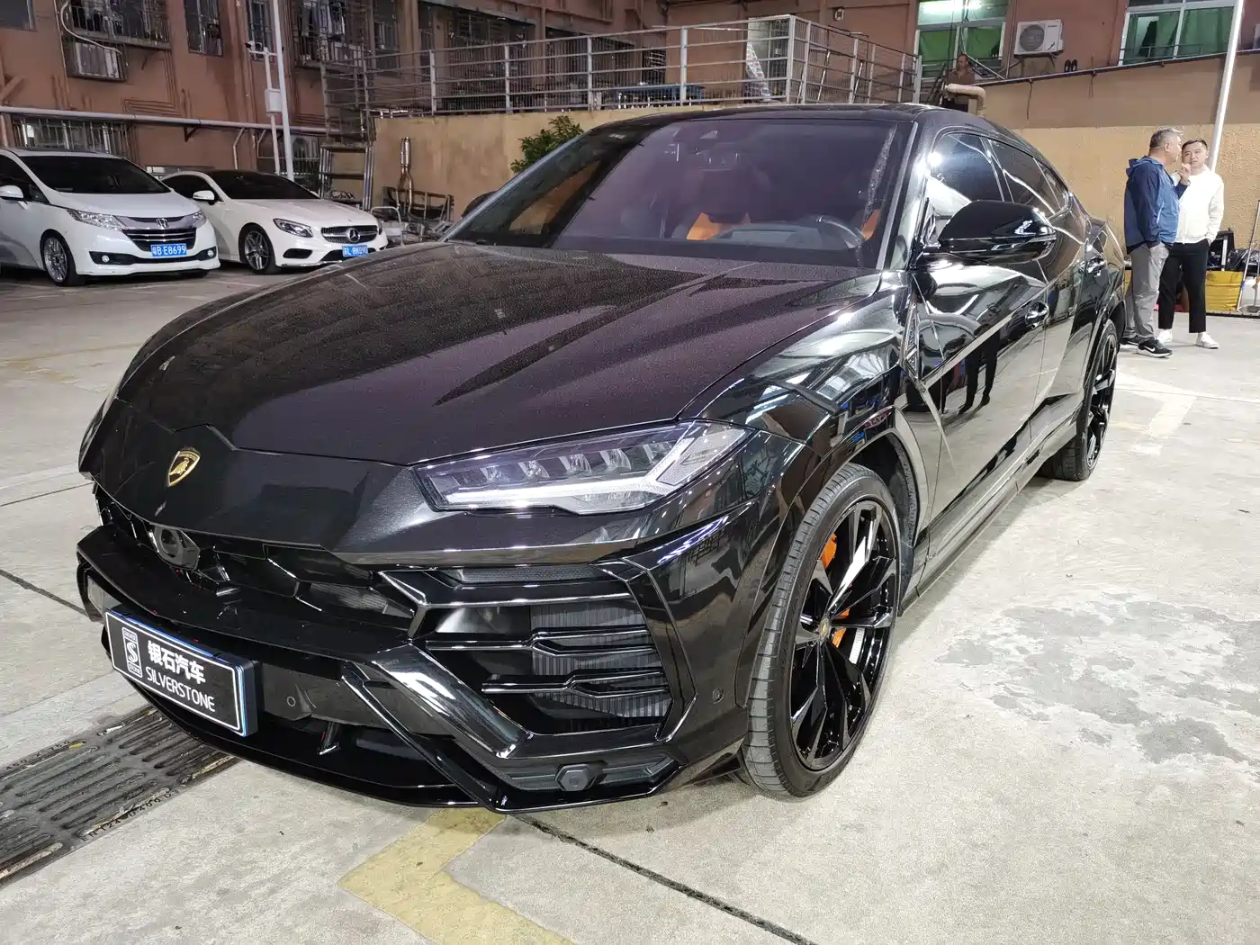 Lamborghini Urus 2021 4.0T V8