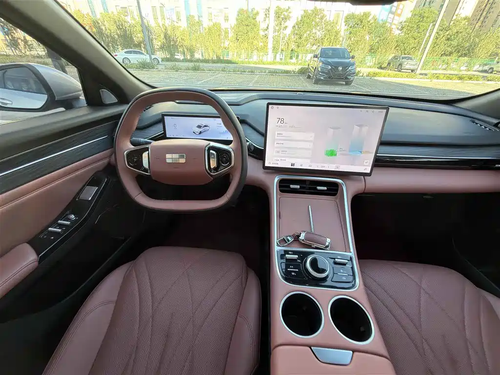 Geely Galaxy Galaxy L6 2025 2025 EM-i 140km Starship Edition