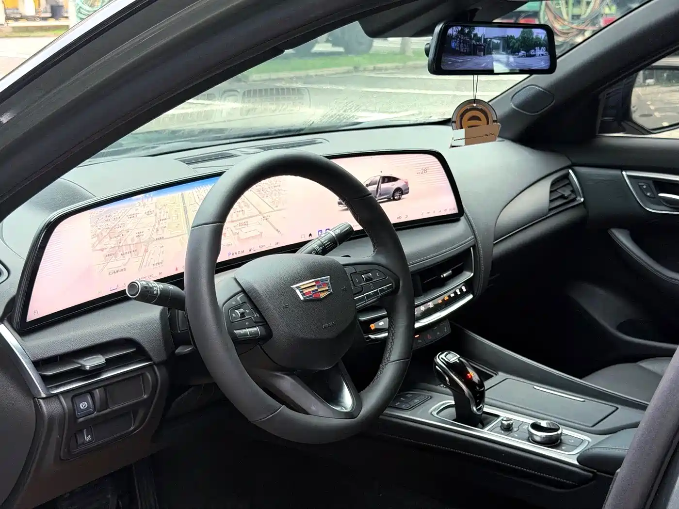 Cadillac CT5 2024 28T Luxury Model Pro фото 5