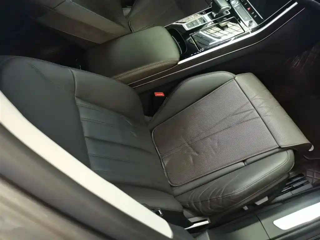 Audi A8 2018 A8L 55 TFSI quattro Launch Elite фото 25