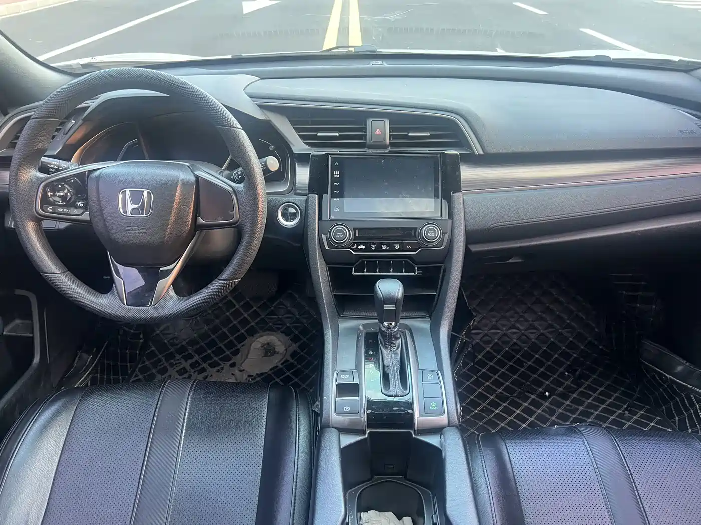Фото 6 - Honda Civic