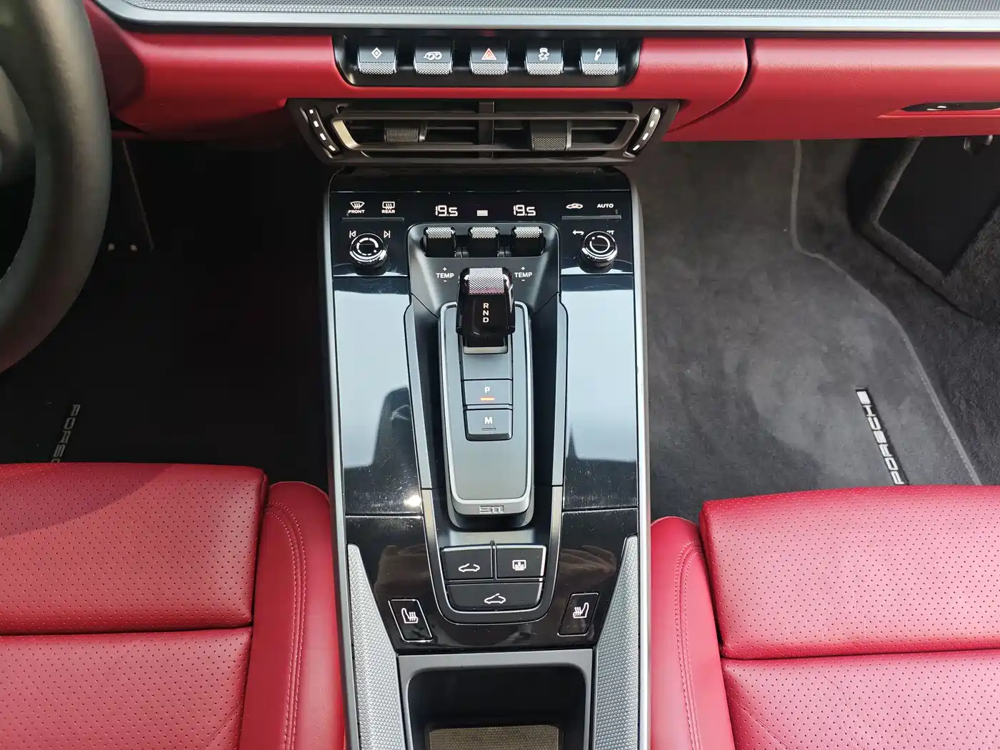 Porsche 911 2022 Carrera 3.0T фото 15