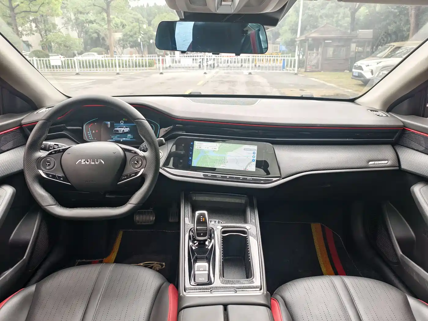 DONGFENG YI HYUN MAX