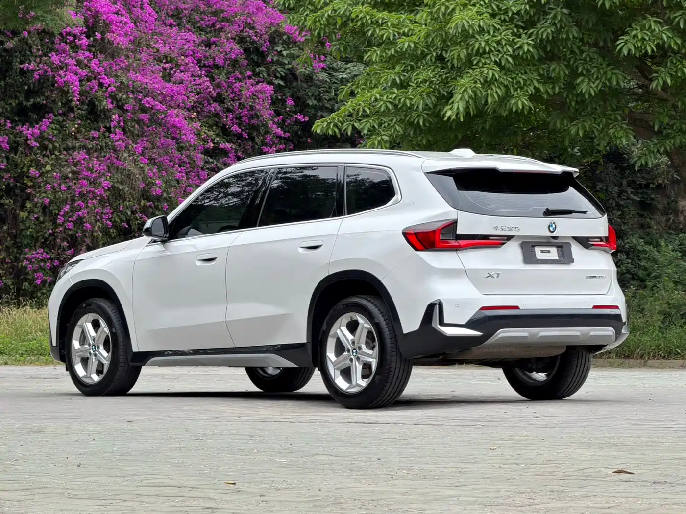 BMW X1 2023 sDrive20Li X Design Package фото 4