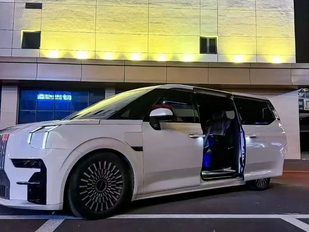 ZEEKR EXTREME KRYPTON 009