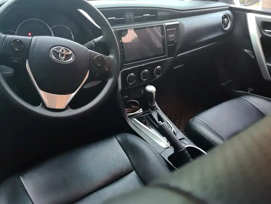 Toyota Levin 2017 Facelift 185T Manual Elite (China V) фото 12