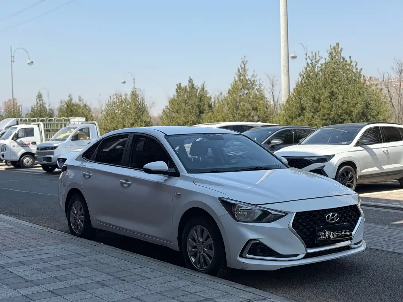 HYUNDAI YUEDONG